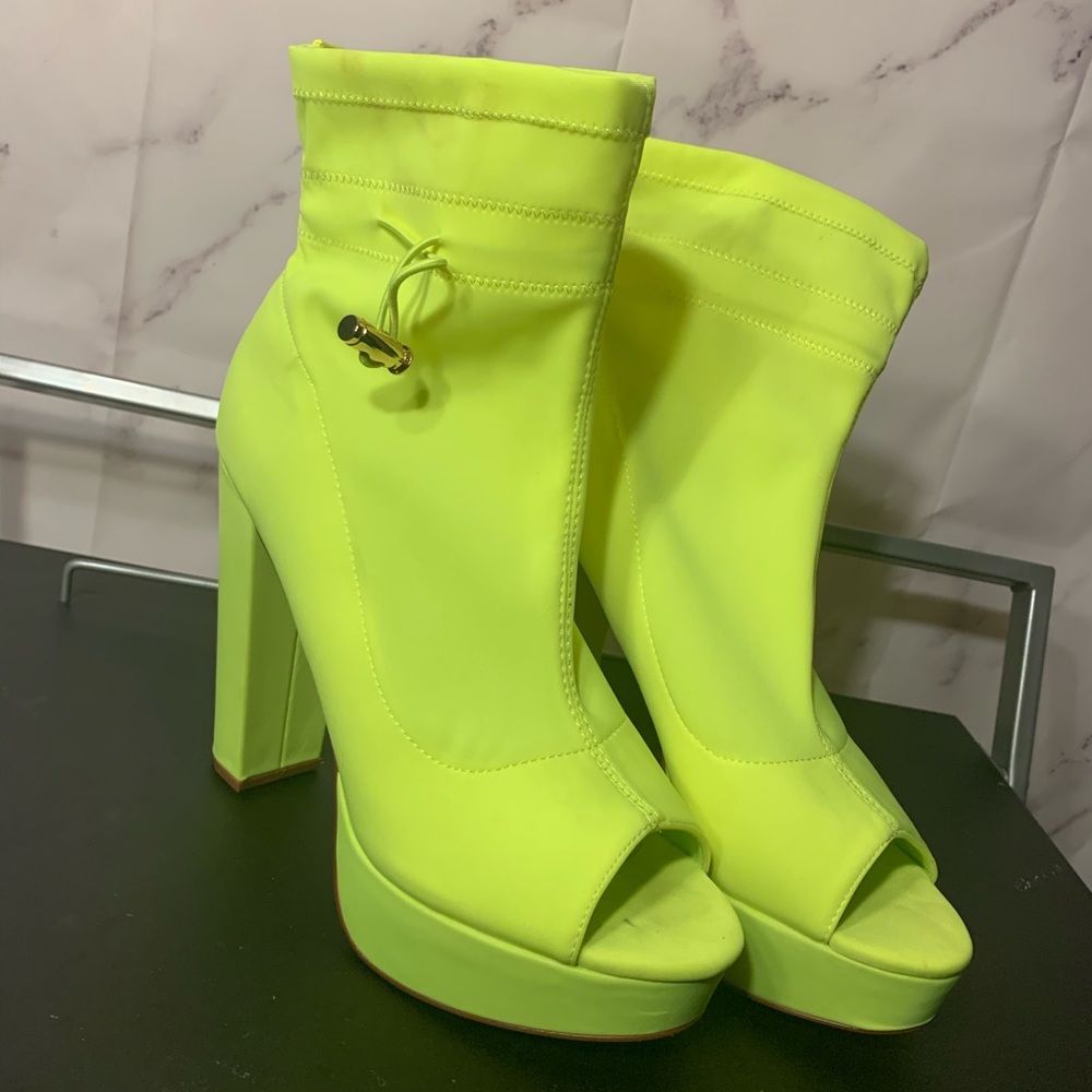 Women’s size US 11 platform open toe heels